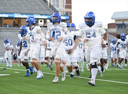 Thumbnail 2 in Barbers Hill vs. Anderson (UIL 5A D1 Football Area Championship) photogallery.