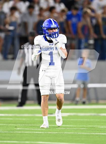 Thumbnail 1 in Barbers Hill vs. Anderson (UIL 5A D1 Football Area Championship) photogallery.