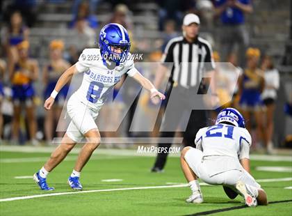 Thumbnail 1 in Barbers Hill vs. Anderson (UIL 5A D1 Football Area Championship) photogallery.