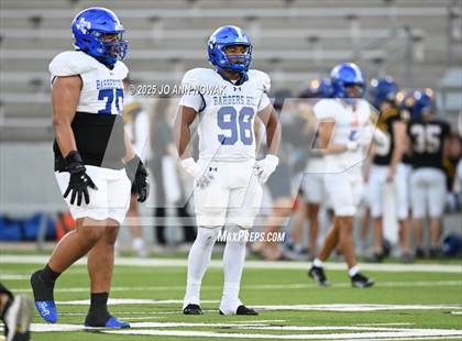Thumbnail 2 in Barbers Hill vs. Anderson (UIL 5A D1 Football Area Championship) photogallery.
