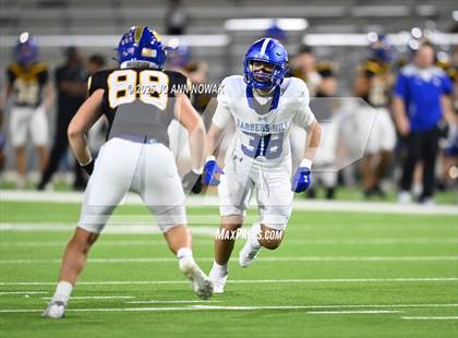 Thumbnail 2 in Barbers Hill vs. Anderson (UIL 5A D1 Football Area Championship) photogallery.