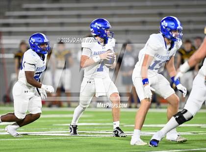 Thumbnail 2 in Barbers Hill vs. Anderson (UIL 5A D1 Football Area Championship) photogallery.