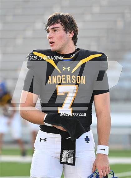 Thumbnail 1 in Barbers Hill vs. Anderson (UIL 5A D1 Football Area Championship) photogallery.