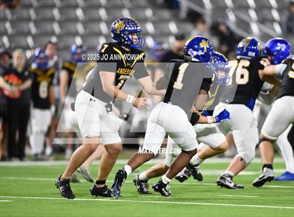 Thumbnail 3 in Barbers Hill vs. Anderson (UIL 5A D1 Football Area Championship) photogallery.