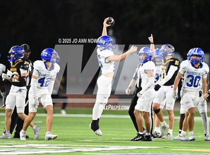Thumbnail 3 in Barbers Hill vs. Anderson (UIL 5A D1 Football Area Championship) photogallery.