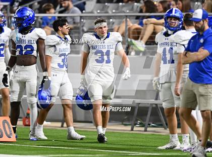 Thumbnail 1 in Barbers Hill vs. Anderson (UIL 5A D1 Football Area Championship) photogallery.