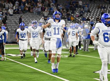 Thumbnail 3 in Barbers Hill vs. Anderson (UIL 5A D1 Football Area Championship) photogallery.
