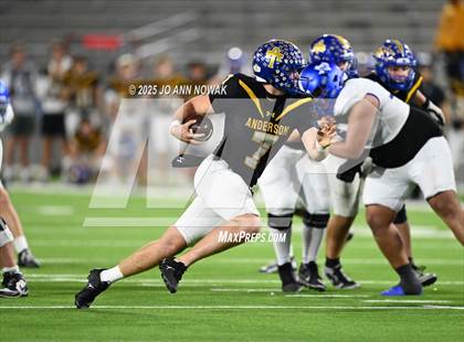 Thumbnail 2 in Barbers Hill vs. Anderson (UIL 5A D1 Football Area Championship) photogallery.