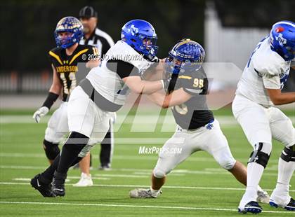 Thumbnail 1 in Barbers Hill vs. Anderson (UIL 5A D1 Football Area Championship) photogallery.
