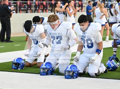 Thumbnail 3 in Barbers Hill vs. Anderson (UIL 5A D1 Football Area Championship) photogallery.