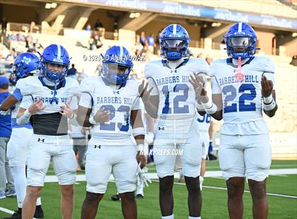 Thumbnail 2 in Barbers Hill vs. Anderson (UIL 5A D1 Football Area Championship) photogallery.
