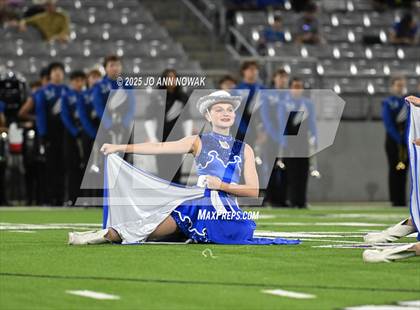 Thumbnail 1 in Barbers Hill vs. Anderson (UIL 5A D1 Football Area Championship) photogallery.