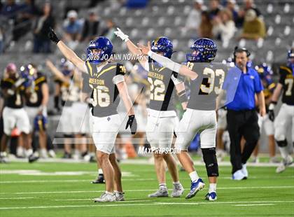 Thumbnail 2 in Barbers Hill vs. Anderson (UIL 5A D1 Football Area Championship) photogallery.