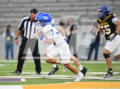Thumbnail 3 in Barbers Hill vs. Anderson (UIL 5A D1 Football Area Championship) photogallery.