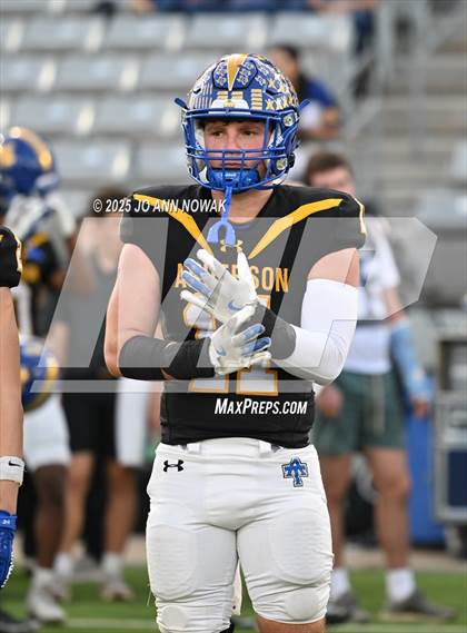 Thumbnail 1 in Barbers Hill vs. Anderson (UIL 5A D1 Football Area Championship) photogallery.