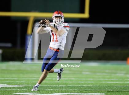 Thumbnail 2 in La Salle vs St. Genevieve photogallery.