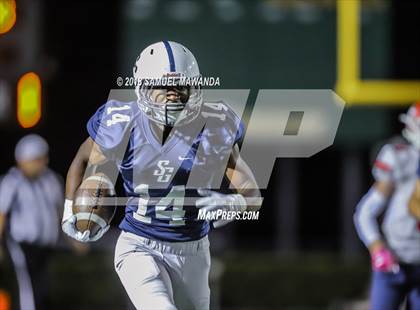 Thumbnail 1 in La Salle vs St. Genevieve photogallery.