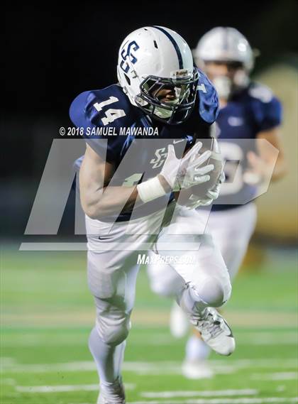 Thumbnail 3 in La Salle vs St. Genevieve photogallery.