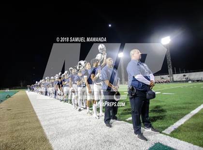 Thumbnail 2 in La Salle vs St. Genevieve photogallery.