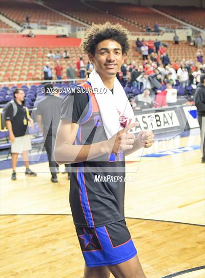Thumbnail 2 in Centennial vs Gilbert (AIA 5A Final) - AWARDS photogallery.