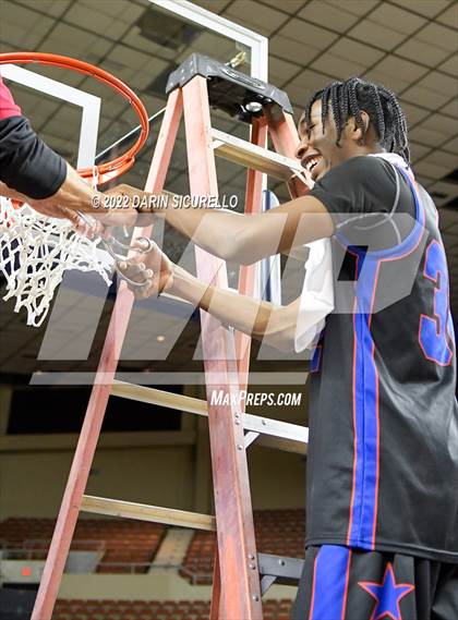 Thumbnail 1 in Centennial vs Gilbert (AIA 5A Final) - AWARDS photogallery.
