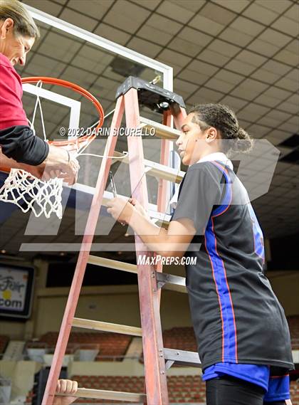 Thumbnail 1 in Centennial vs Gilbert (AIA 5A Final) - AWARDS photogallery.