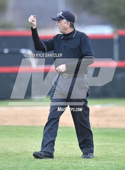 Thumbnail 3 in Grace Community vs Liberty Christian (Texas Private School Classic) photogallery.