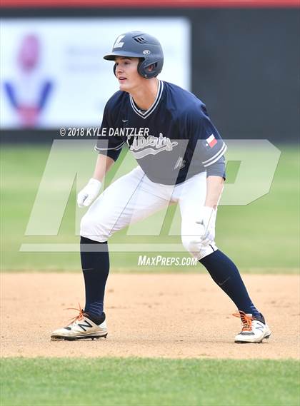 Thumbnail 3 in Grace Community vs Liberty Christian (Texas Private School Classic) photogallery.