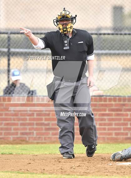Thumbnail 2 in Grace Community vs Liberty Christian (Texas Private School Classic) photogallery.