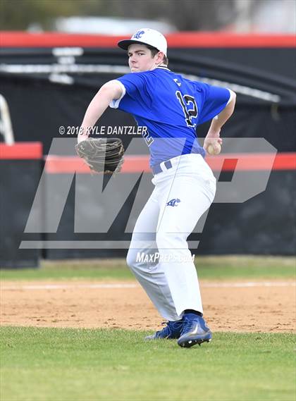 Thumbnail 3 in Grace Community vs Liberty Christian (Texas Private School Classic) photogallery.