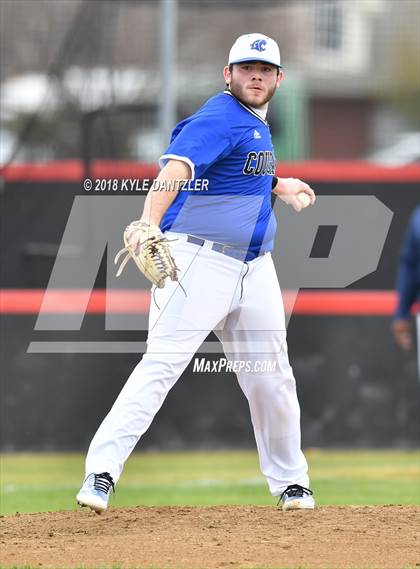 Thumbnail 2 in Grace Community vs Liberty Christian (Texas Private School Classic) photogallery.