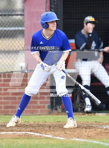 Thumbnail 1 in Grace Community vs Liberty Christian (Texas Private School Classic) photogallery.