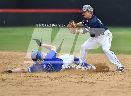 Thumbnail 2 in Grace Community vs Liberty Christian (Texas Private School Classic) photogallery.