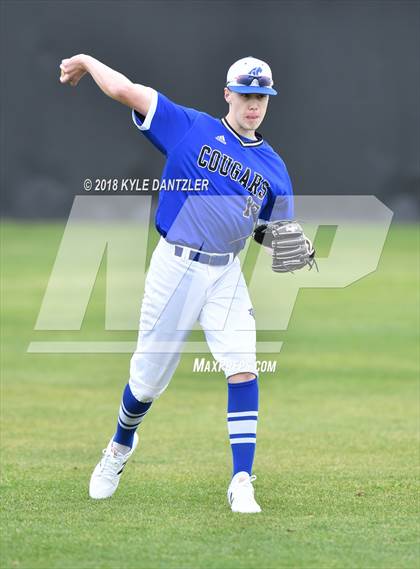 Thumbnail 1 in Grace Community vs Liberty Christian (Texas Private School Classic) photogallery.