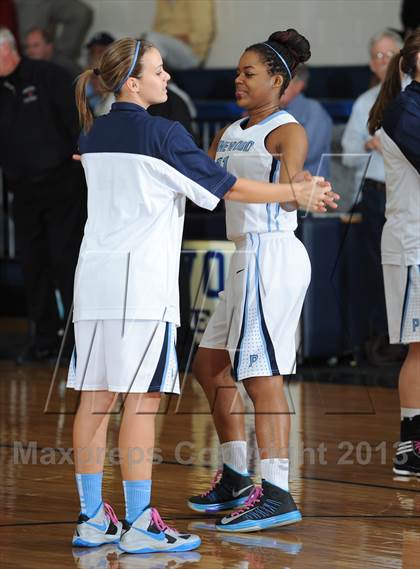 Thumbnail 3 in Charleston Collegiate vs. Pinewood Prep photogallery.