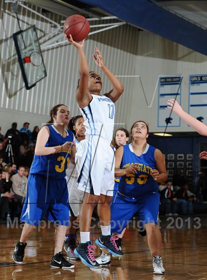 Thumbnail 3 in Charleston Collegiate vs. Pinewood Prep photogallery.