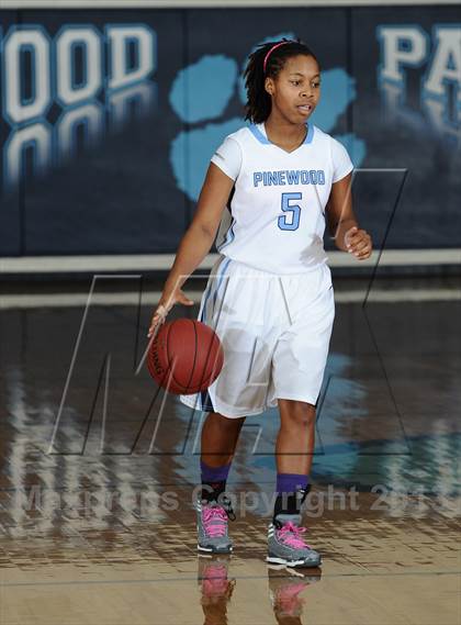 Thumbnail 2 in Charleston Collegiate vs. Pinewood Prep photogallery.