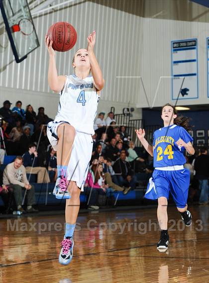 Thumbnail 2 in Charleston Collegiate vs. Pinewood Prep photogallery.
