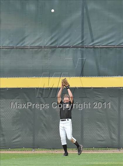 Thumbnail 3 in Alemany vs. El Capitan (Hard 9 National Classic) photogallery.