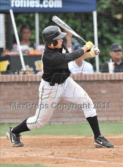 Thumbnail 2 in Alemany vs. El Capitan (Hard 9 National Classic) photogallery.