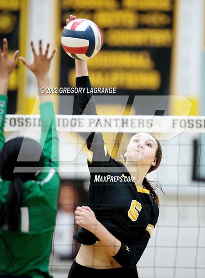Thumbnail 2 in V.R. Eaton vs Fossil Ridge photogallery.