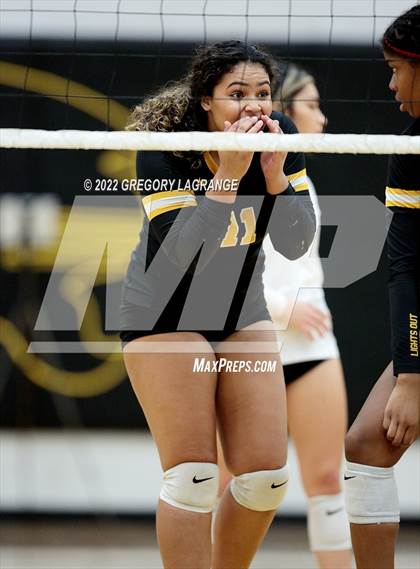 Thumbnail 1 in V.R. Eaton vs Fossil Ridge photogallery.