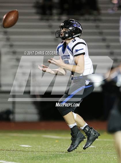 Thumbnail 2 in Wilson Magnet vs. Brockport (Section 5 Class A Semifinal) photogallery.