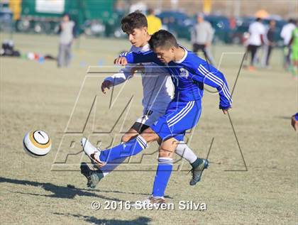 Thumbnail 1 in Chula Vista vs. Warren (21st Annual SoCal Classic) photogallery.