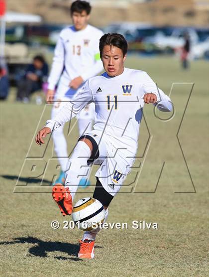 Thumbnail 3 in Chula Vista vs. Warren (21st Annual SoCal Classic) photogallery.
