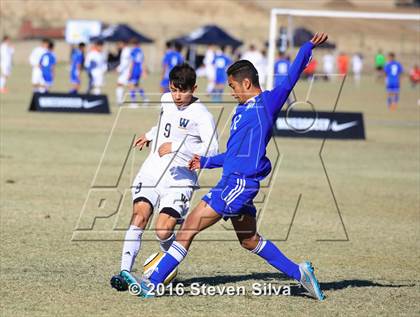 Thumbnail 2 in Chula Vista vs. Warren (21st Annual SoCal Classic) photogallery.