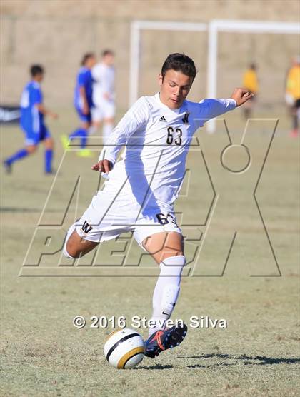 Thumbnail 1 in Chula Vista vs. Warren (21st Annual SoCal Classic) photogallery.