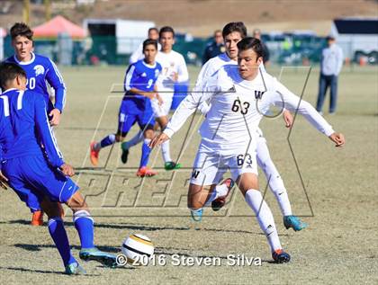 Thumbnail 2 in Chula Vista vs. Warren (21st Annual SoCal Classic) photogallery.