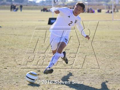 Thumbnail 1 in Chula Vista vs. Warren (21st Annual SoCal Classic) photogallery.
