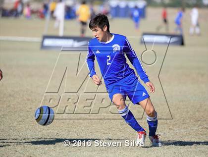 Thumbnail 2 in Chula Vista vs. Warren (21st Annual SoCal Classic) photogallery.